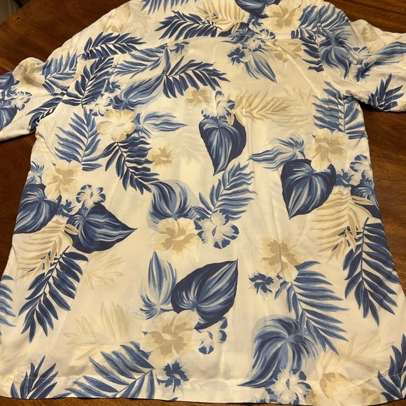 George L Hawaiian Shirt - Picture 2 of 3